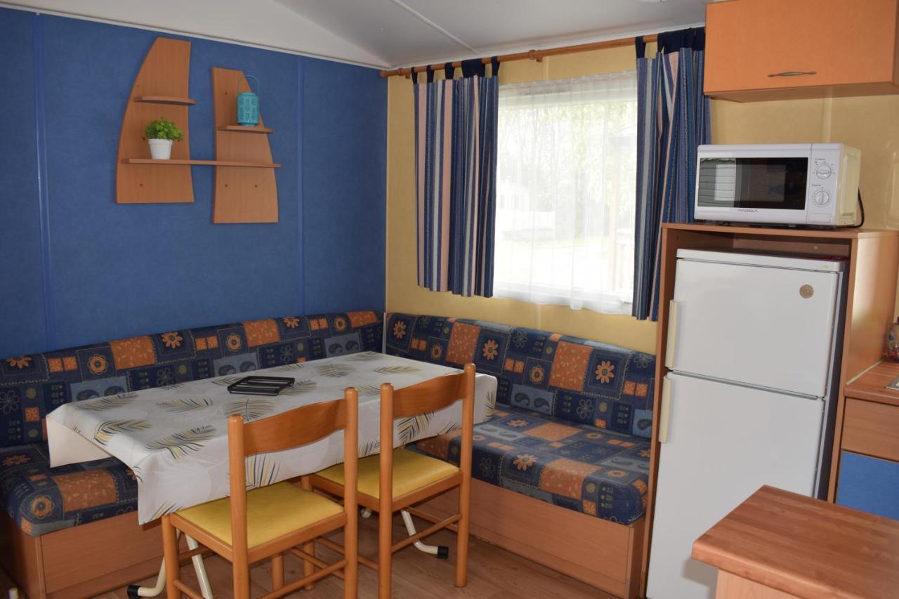 Camping Du Creulet Crouay Екстер'єр фото